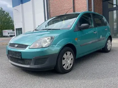 Gebraucht Ford Fiesta 68 PS (50 kW) 2009 Grün Limousine