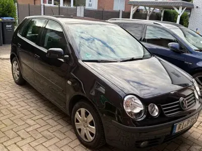 Gebraucht VW Polo Basis 64 PS (47 kW) 2002 Schwarz Limousine