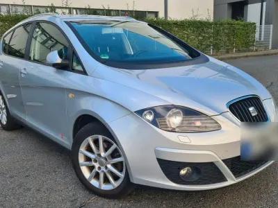 Gebraucht Seat Altea XL Copa 140 PS (102 kW) 2014 Silber Van / Kleinbus