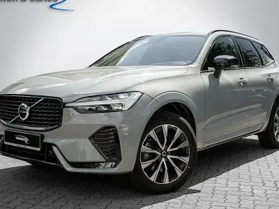 Gebraucht Volvo XC60 Plus 197 PS (144 kW) 2024 Grau SUV