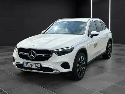 Gebraucht Mercedes GLC220 Avantgarde Edition 197 PS (144 kW) 2026 Unilack polarweiß SUV
