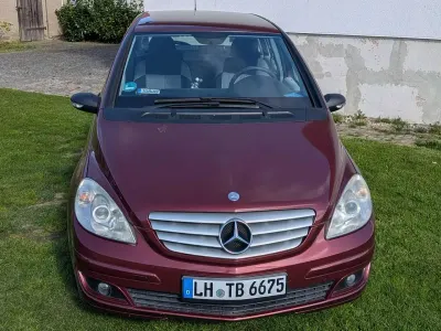 Gebraucht Mercedes B170 116 PS (85 kW) 2006 Rot Van / Kleinbus