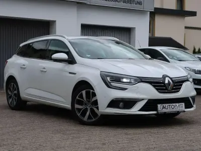 Gebraucht Renault Mégane GrandTour Bose Edition 132 PS (97 kW) 2016 Weiß Kombi