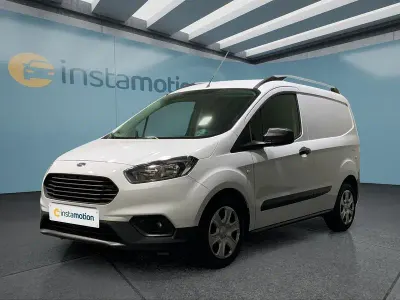 Gebraucht Ford Transit 101 PS (74 kW) 2023 Weiß Limousine