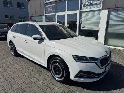 Gebraucht Skoda Octavia Style 204 PS (150 kW) 2021 Weiß Kombi