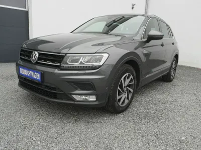 Gebraucht VW Tiguan Sound 150 PS (110 kW) 2017 Grau SUV