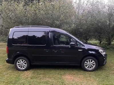 Schwarz Gebraucht 2020 VW Caddy Comfortline Van / Kleinbus | 19.500 € (Fairer Preis)