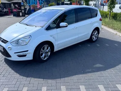 Używany Ford S-MAX S 163 KM (119 kW) 2012 Biały Minivan