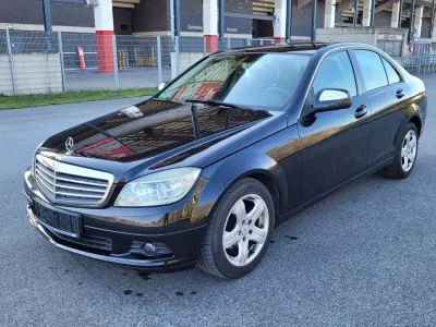 Gebraucht Mercedes C200 136 PS (100 kW) 2007 Schwarz Limousine