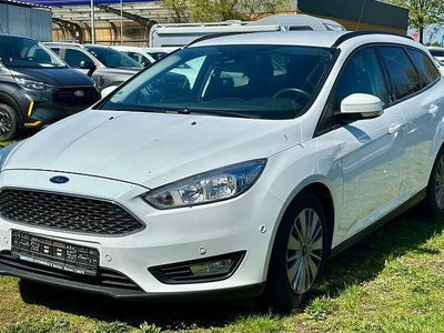 Usado Ford Focus 125 HP (91 kW) 2016 Branco Sedan
