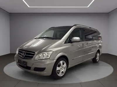 Używany Mercedes Viano Edition 224 KM (164 kW) 2013 Srebrny Minivan
