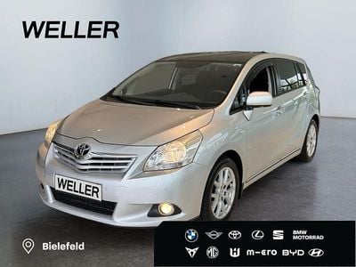 Usata Toyota Verso Travel 147 CV (108 kW) 2012 Argento Monovolume