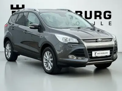 Gebraucht Ford Kuga Titanium 150 PS (110 kW) 2016 Grau SUV
