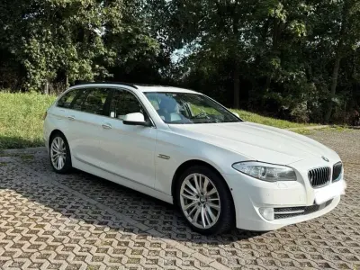 Używany BMW 520 2010 Biały Kombi