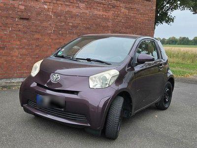 Toyota iQ