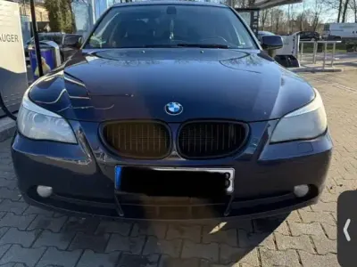 Usata BMW 520 170 CV (125 kW) 2004 Blu Berlina