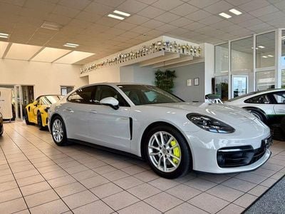 Porsche Panamera 4S