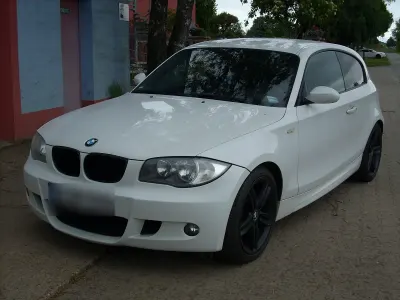 Gebraucht BMW 120 M Sport 170 PS (125 kW) 2008 Weiß Kleinwagen