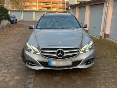 Gebraucht Mercedes E350 252 PS (185 kW) 2013 Grau Kombi