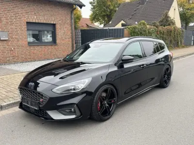 Gebraucht Ford Focus ST 280 PS (205 kW) 2020 Schwarz Kombi