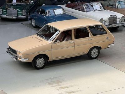 Beige Gebraucht 1976 Renault R12 Limousine | 12.900 €