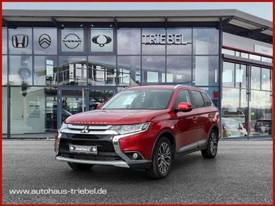 Gebraucht Mitsubishi Outlander Diamant Edition 150 PS (110 kW) 2016 Rot SUV