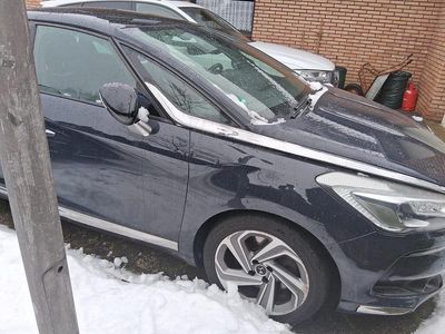 Blau Gebraucht 2016 Citroën DS5 Kleinwagen | 8.990 €
