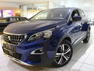 Gebraucht Peugeot 3008 Allure 131 PS (96 kW) 2020 Blau Limousine