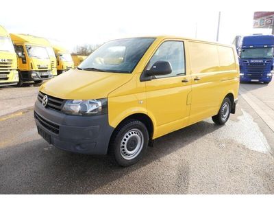 Gebraucht VW T5 84 PS (61 kW) 2012 Ginstergelb r1032 Van