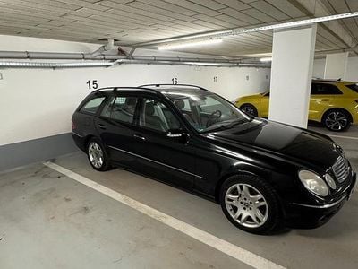 Mercedes E500