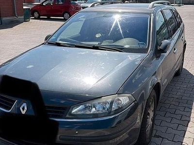 Usata Renault Laguna II 99 CV (72 kW) 2005 Andere farben Station wagon