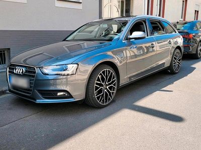 Gebraucht Audi A4 204 PS (150 kW) 2012 Grau Kombi