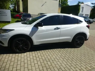 Gebraucht Honda HR-V Sport 182 PS (133 kW) 2020 Platinum white p. SUV