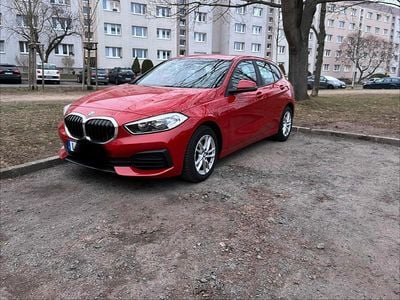 Rot Gebraucht 2020 BMW 118 Advantage Kleinwagen | 17.950 € (Fairer Preis)