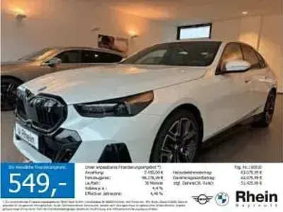 Neu BMW i5 289 kW (394 PS) 2026 Weiß (mineralweiß metallic) Limousine