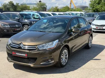 Gebraucht Citroën C4 SELECTION 120 PS (88 kW) 2014 Braun Limousine