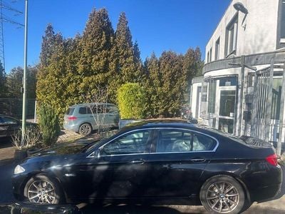 Schwarz Gebraucht 2013 BMW 530 Comfort Edition Limousine | 9.490 €
