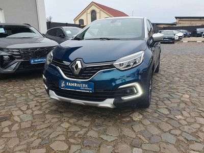 Blau Gebraucht 2019 Renault Captur Collection SUV | 13.950 € (Fairer Preis)