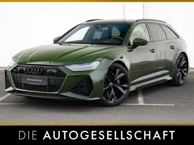 Begagnad Audi RS6 Exclusive 600 HK (441 kW) 2020 Grön Kombi