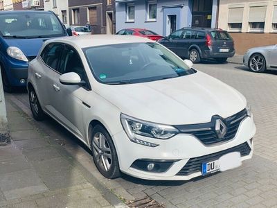 gebraucht Renault Mégane IV 