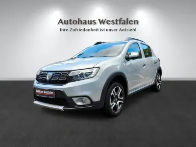 Gebraucht Dacia Sandero Essentiel 73 PS (53 kW) 2019 Silber Limousine