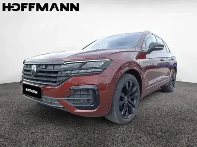 Käytetty VW Touareg Style 286 HP (210 kW) 2021 Punainen Katumaasturi