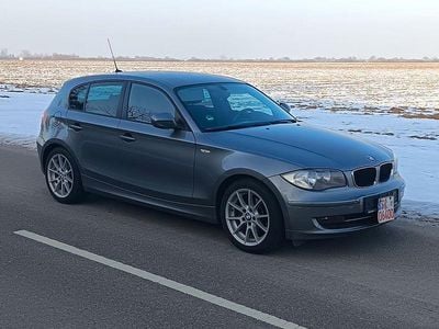 Spacegrau Gebraucht 2010 BMW 118 Kleinwagen | 8.500 € (Teuer)