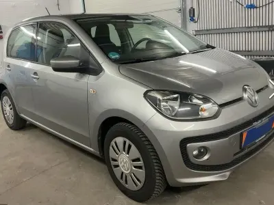 Second-hand VW up! move up! 75 CP (55 kW) 2015 Argintiu Hatchback