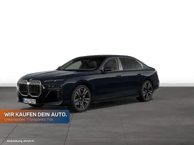 Gebraucht BMW 740 Comfort Edition 299 PS (219 kW) 2025 Carbonschwarz metallic Limousine
