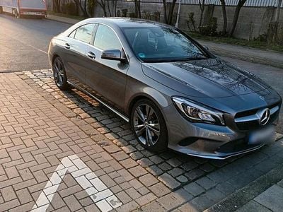 Gebraucht Mercedes CLA180 122 PS (89 kW) 2017 Grau Limousine