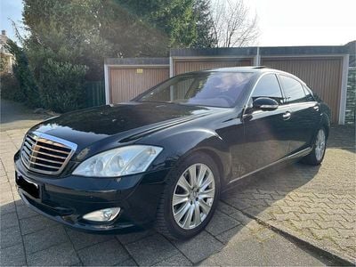 Gebraucht Mercedes S500 387 PS (284 kW) 2006 Schwarz Limousine