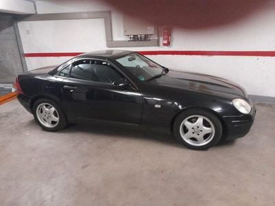 Usata Mercedes SLK230 193 CV (141 kW) 1999 Nero Cabrio