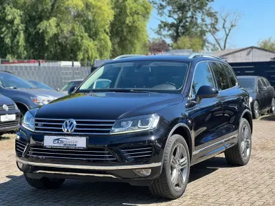 Gebraucht VW Touareg Terrain Tech 262 PS (192 kW) 2015 Schwarz SUV