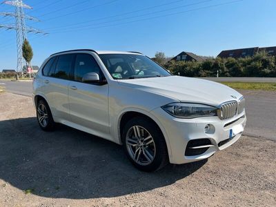 gebraucht BMW X5 M50D | Perlmuttweiß